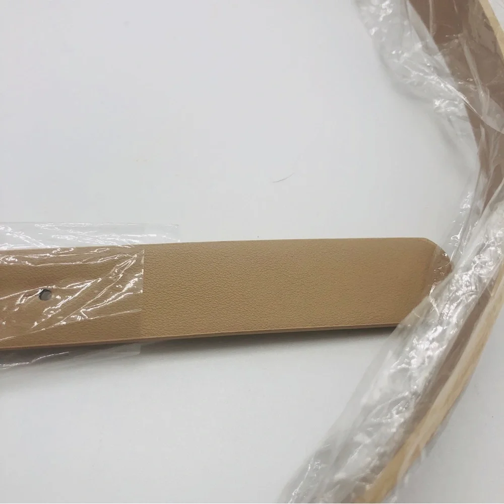 Ivory Simple Classic Buckle Belt